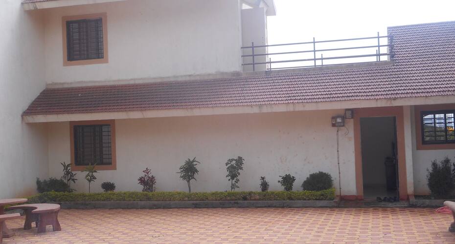 Amigostay - Panchgani, Panchgani 1